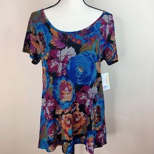NWT LuLaRoe Classic Shirt